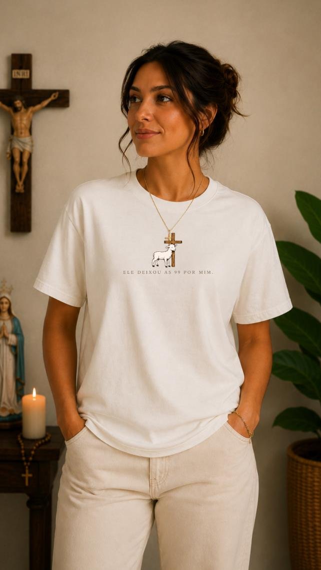 Camiseta Ben Or — 99 Ovelhas, vestida por uma cliente da marca